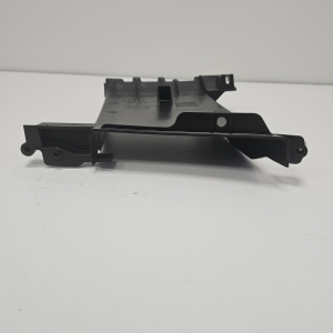 AUDI Q2 (2016–2026) Brake air duct 81A807946 - 3