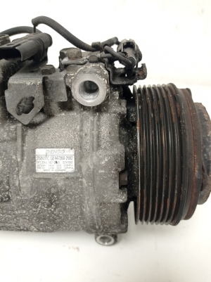  Air conditioner compressor 