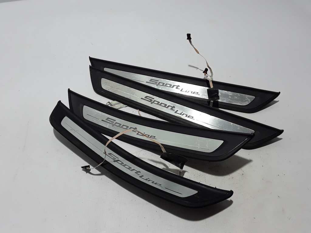 BMW 5 SERIES G30 (2016–2026) Inner sill trim BMW 5 SERIES G30 (2016–2026) Inner sill trim