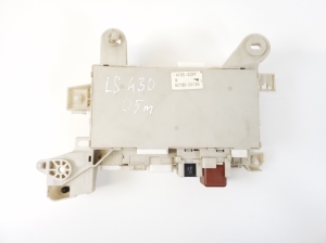 LEXUS LS (2000–2006) Drošinātāju kaste salonā 8273050130 - 3