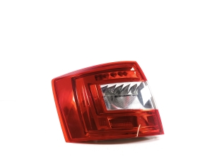 Skoda Octavia III (2013–2019) Eckleuchte hinten 5E9945095A - 6