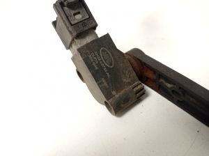 Land Rover Sport L320 (2005–2013) Sensor an der Hinterradnabe AH325B732AC - 2