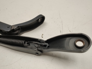 Peugeot 2008 (2013–2026) Windshield wiper arm 9673916780 - 2