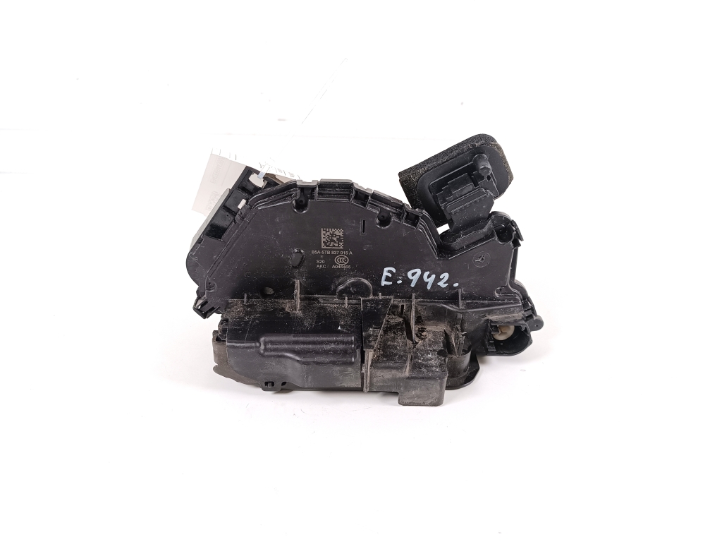 VOLKSWAGEN Passat B8 (2014-2023) Замок передней левой двери 5TB837015A 27280583