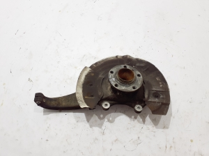 Front wheel hub - 6775770