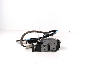 Mercedes Benz C-Class 204 (2007–2014) Rear side door lock A0997300135 - 4