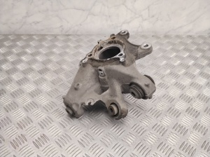 Tesla Model Y Y (2020–2026) Hinterradnabenstumpf ohne Lager 118841600F - 3