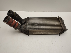  Intercooler radiaator 