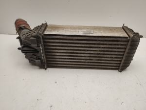  Intercooler radiaator 