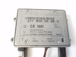 Mercedes Benz CLS-Class 219 (2004–2010) Antenni võimendi A2118200885 - 2