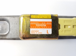 LEXUS RX (2003–2009) Airbagsensor 8983048020 - 2