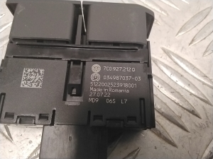 Volkswagen Crafter (2011–2017) Interior light switch 7C0927212Q - 2