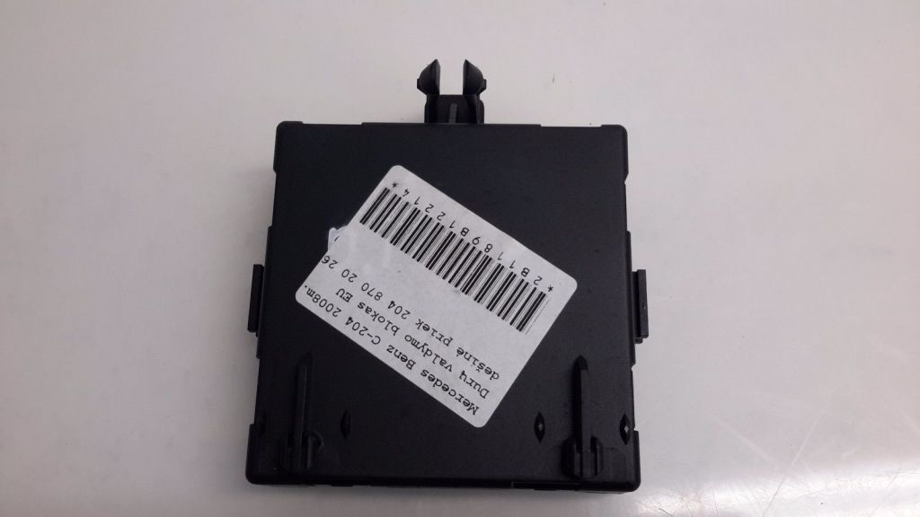 MERCEDES-BENZ C-Class W204/S204/C204 (2004-2015) Front Right Door Control Unit A2048702026 20972472