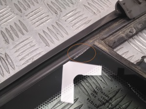 Tesla Model S S (2012–2026) Dreiecksfenster vorne Karosserie - 4