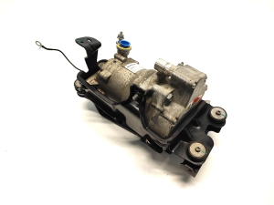 Polestar 2 II (2021–2026) Konditsioneeri kompressor 32289915 - 4