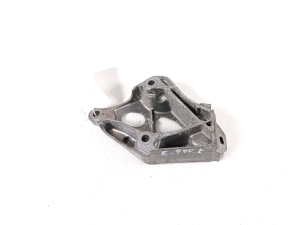 BMW 4 SERIES F82 (2013–2020) Engine bracket 6859415 - 2