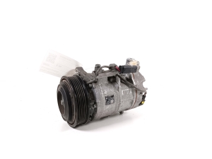 A/C compressor - 9299328