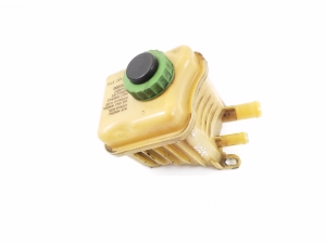 Porsche Cayenne (2010–2017) Power steering pump reservoir 7L6422371E - 4
