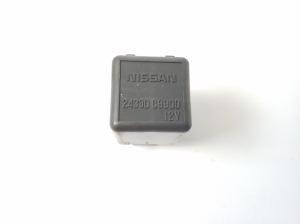 NISSAN X-Trail T30 (2001–2007) Relais 24330C9900 - 3