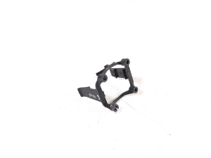 Other bracket - 03F145853A