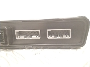Tesla Model S S (2012–2026) Front door control unit 100310100E - 2