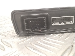 Tesla Model S S (2012–2026) Front door control unit 100310100E - 5