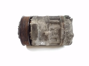 Porsche Cayenne (2010–2017) A/C compressor - 3