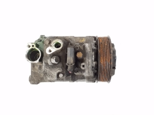 Porsche Cayenne (2010–2017) A/C compressor - 4