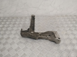 Front subframe bracket - 1K0199296F