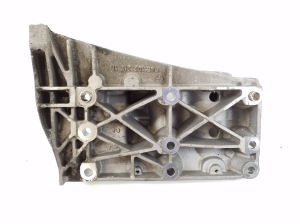 Porsche Cayenne (2010–2017) Engine bracket 9481022151 - 3