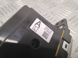 NISSAN Leaf I (2010–2017) Radio control switch 3ND1B210491 - 2