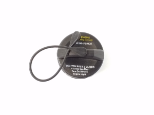 Kraftstofftankdeckel - A1644700030