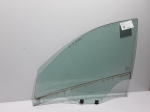 Front door glass - 803005764R