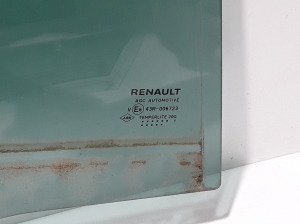 RENAULT Arkana (2019–2026) Aizmugurējo sānu durvju stikls 823000924R - 4