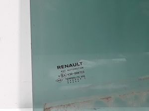 RENAULT Arkana (2019–2026) Aizmugurējo sānu durvju stikls 823013258R - 2