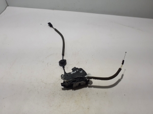 Front door lock - 805032101R