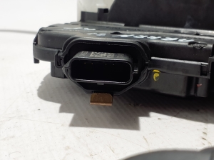 RENAULT Arkana (2019–2026) Front door lock 805032101R - 5