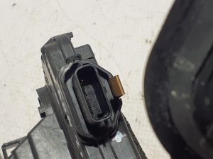 RENAULT Arkana (2019–2026) Rear side door lock 825022233R - 4