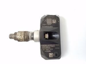 Mercedes Benz GL-Class 164 (2006–2012) Reifendrucksensor A0045429818 - 2