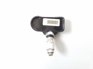 Mercedes Benz B-Class 246 (2011–2017) Reifendrucksensor A0009057200 - 2