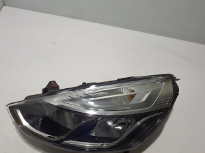 RENAULT Clio IV (2012–2019) Headlight 260608367R - 5