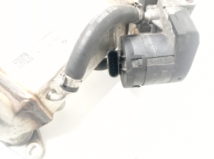  EGR valve 