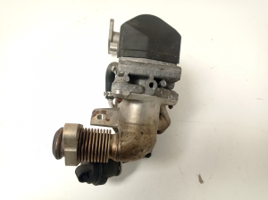  EGR valve 