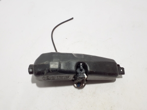 RENAULT Arkana (2019–2026) Front washer fluid reservoir 289107187R - 3