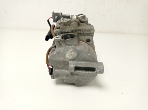  Air conditioner compressor 