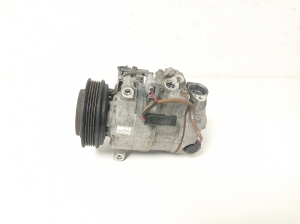  Air conditioner compressor 