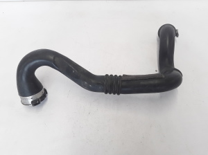  Intercooler hose 