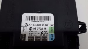 Mercedes Benz R-Class 251 (2006–2017) Front door control unit A1648200485 - 2