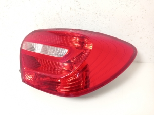  Rear corner lamp 