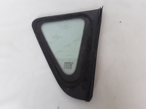 RENAULT Scenic (2009–2015) Vitre de custode arrière 833070005R - 2